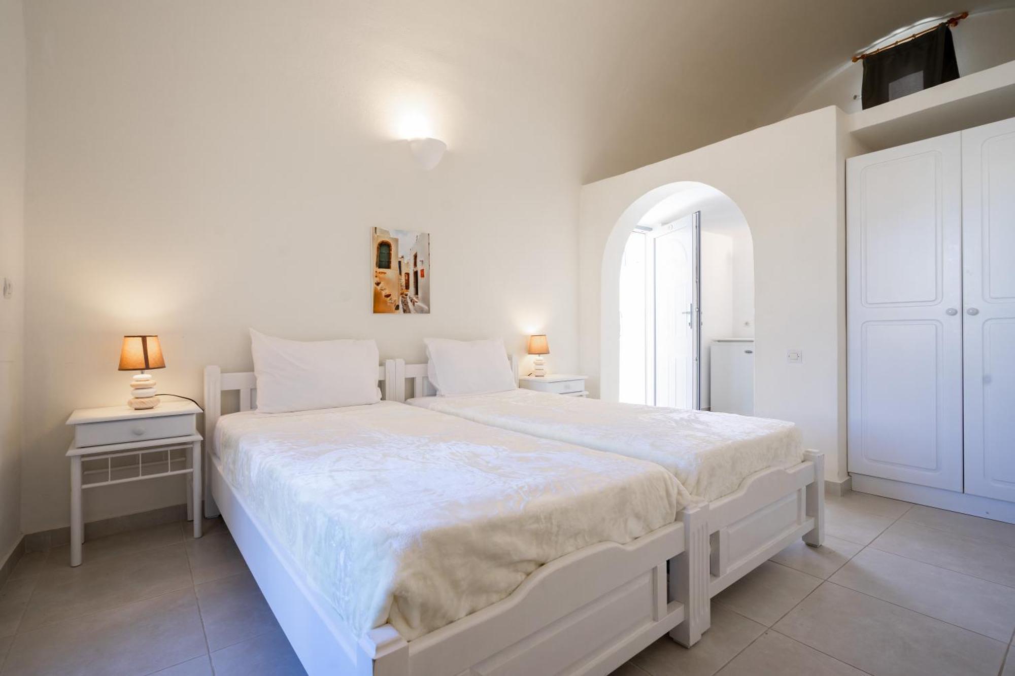 Ersi Villas Fira  Rom bilde